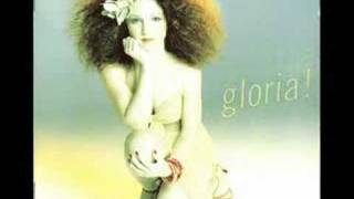 Watch Gloria Estefan Lucky Girl video