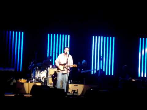 Vince Gill Concert Nov 4 2011 Trying to Get Over You..mpg