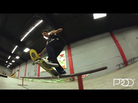 Dan Abadi front blunt tre flip out