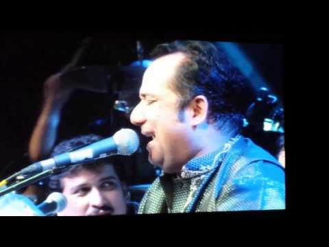 Rahat Fateh Ali Khan teri meri prem kahani LIVE Dubai UAE 2013...