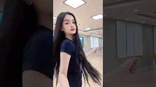 Epic Khmer Girl Dance Moves 4K Tiktok Trend