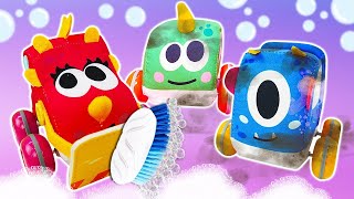 Машинки Мокас Моют Посуду! Развивающие Видео Для Малышей Про Игрушки И Машины Помощники