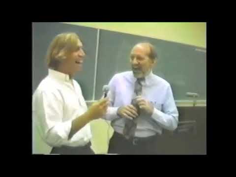 Andrew Urich Interviews Manzer in 1990 Fashion Show