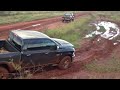 Dodge RAM 2500 2012 com 530cv brincando no barro