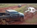 Dodge RAM 2500 2012 com 530cv brincando no barro
