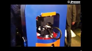 YouTube video: Пресс для производства стропов ADV-400E "ИрГидроМаш"