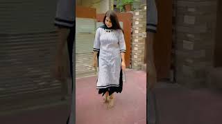 Gundve Sarir Uthe Suit Pondi Kasve