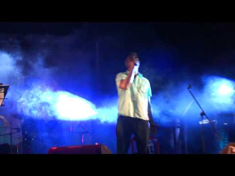 Aa bhi Jaa- Lucky Ali live concert XIMB Xpressions 2011.MP4