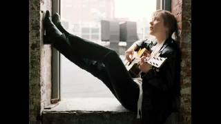 Watch Suzanne Vega Ironbound Fancy Poultry video