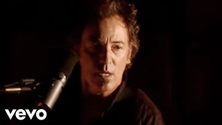 Watch Bruce Springsteen Radio Nowhere video