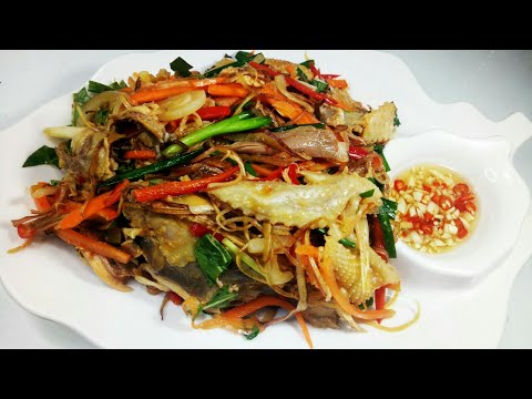 Cách làm gỏi gà xé phay