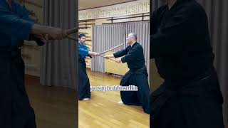 小手を打つ: Asayama Ichiden Ryu Shunjō Staff Kata