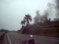 Gurgel BR 800 queimando na BR 376...que pecado...