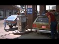 National Lampoon S Vacation Clark Fixing License Plate At A National Lampoon S Vacation Clark Fixing License Plate At A