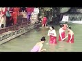 Open holy bathing in Salinadi...Ganga Snan #lifestylehd #holybath #bathing #groupbath