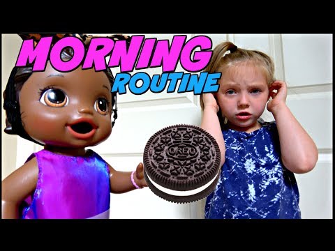 BABY ALIVE does her MORNING ROUTINE! The Lilly and Mommy Show. The TOYTASTIC Sisters. FUNNY SKIT!