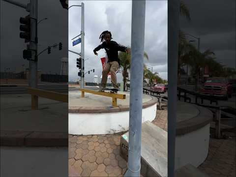 You don’t believe these skate clips of Jon Jon Henderson‼️🤯 #skateboarding #skateedit #skateramp