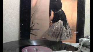 Watch Suzy Bogguss Hopeless Romantic Single Version video