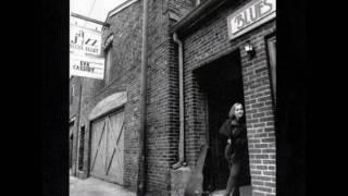 Watch Eva Cassidy Blue Skies video