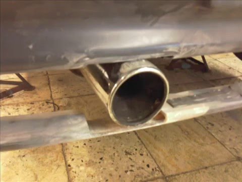 Clio mk1 18 16v Not the greatest vid My project clio its getting there 