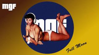 Watch Machine Gun Fellatio Full Moon video