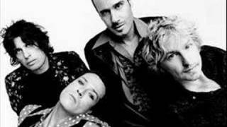 Watch Stone Temple Pilots Hollywood Bitch video