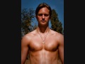 Alexander Skarsgard: Hot Like Wow!!