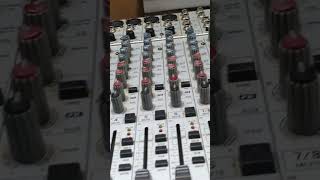 Behringer Mixer Pro
