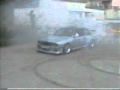 BMW M3 325 spinning donutting at car show in tight spot! Nice!