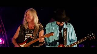 Watch Lynyrd Skynyrd Skynyrd Nation video