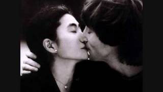 Watch John Lennon Kiss Kiss Kiss video