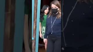 Y Jenna Ortega
