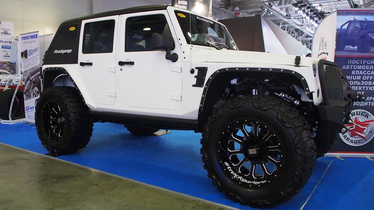 Lifted Jeep Rubicon Black
