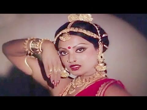 Aai Karke Shringar - Rekha Lata Mangeshkar Do Anjaane Song