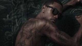 Watch Trey Songz Make Moves video