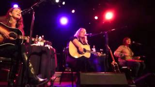 Watch Gretchen Peters To Say Goodbye video