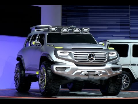 Mercedes-Benz Ener-G-Force Concept crushes the stand at the 2012 LA Auto Show