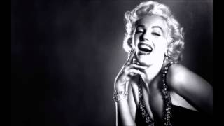 Watch Marilyn Monroe When I Fall In Love video