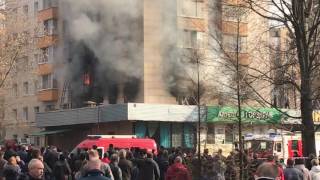 Видео В Москве пожар на Изумрудной улице 22.03.2017 от Andrey Gorby, Изумрудная улица, Москва, Россия