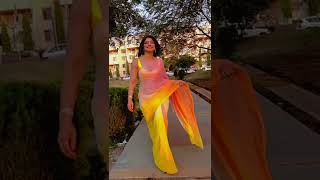 Aarti Naagpal Hot Yellow Sari