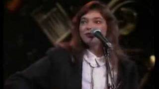 Watch Nanci Griffith Ballad Of Robin Wintersmith video