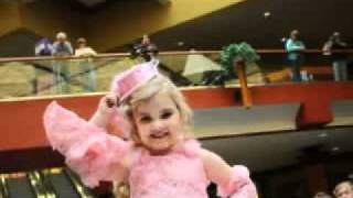 Watch Eden Wood Cutsie Roll video
