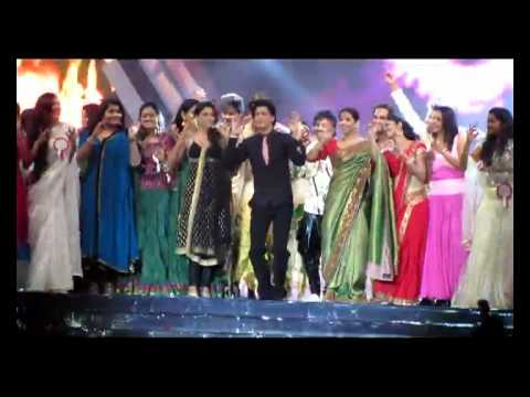 CHAMAK CHALO LIVE PERFORMANCE BY SHARUKH KHAN IN DUBAI