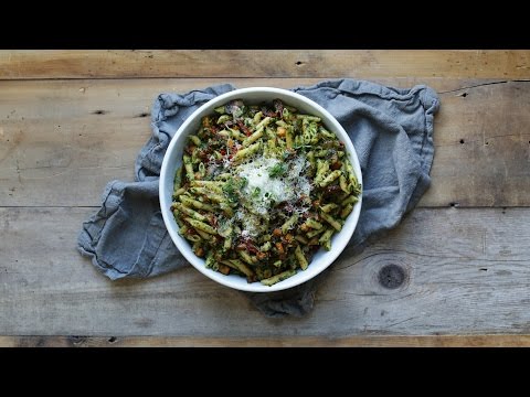 VIDEO : kale pesto lentil pasta with sun dried tomatoes and mushrooms - this colorfulthis colorfulpastadish is loadedthis colorfulthis colorfulpastadish is loadedwithgreat ingredients and flavor! get the fullthis colorfulthis colorfulpast ...