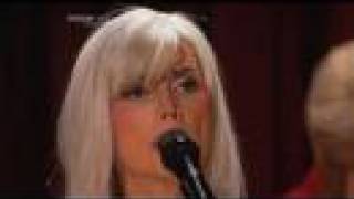 Watch Emmylou Harris For No One video
