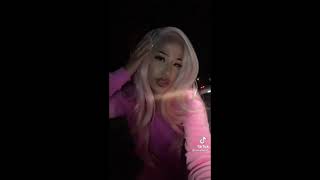 Blonde Aya Tanjali