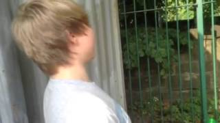 Tait Drinks Piss