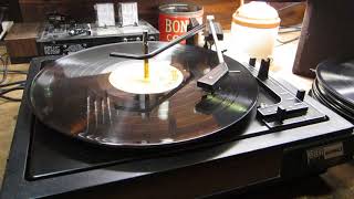 Watch Hank Thompson Whats Made Milwaukee Famous had Made A Loser Out Of Me video