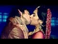 Rakul preet kaur hot kiss from Yaariyan movie