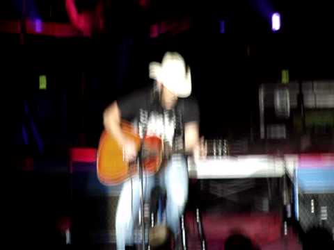 Brad Paisley -Youl Never Leave HarlanCastlebar 2011.MPG